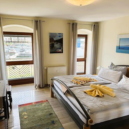 Ferienwohnung "An Der Waterkant" Objekt Id 12050-0 فارين المظهر الخارجي الصورة